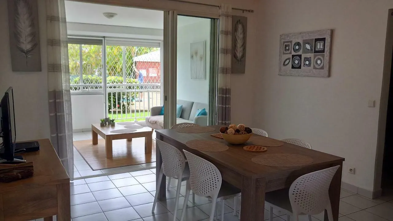 F3 Jarry, Moudong Sud Apartment Belcourt