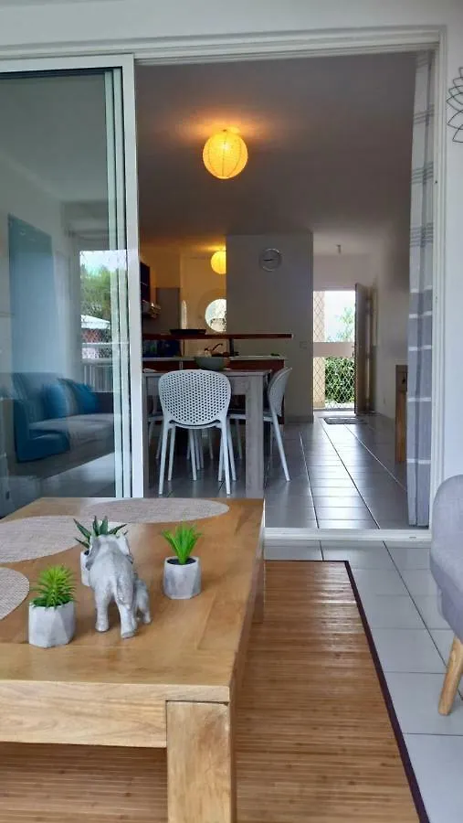 F3 Jarry, Moudong Sud Apartment Belcourt