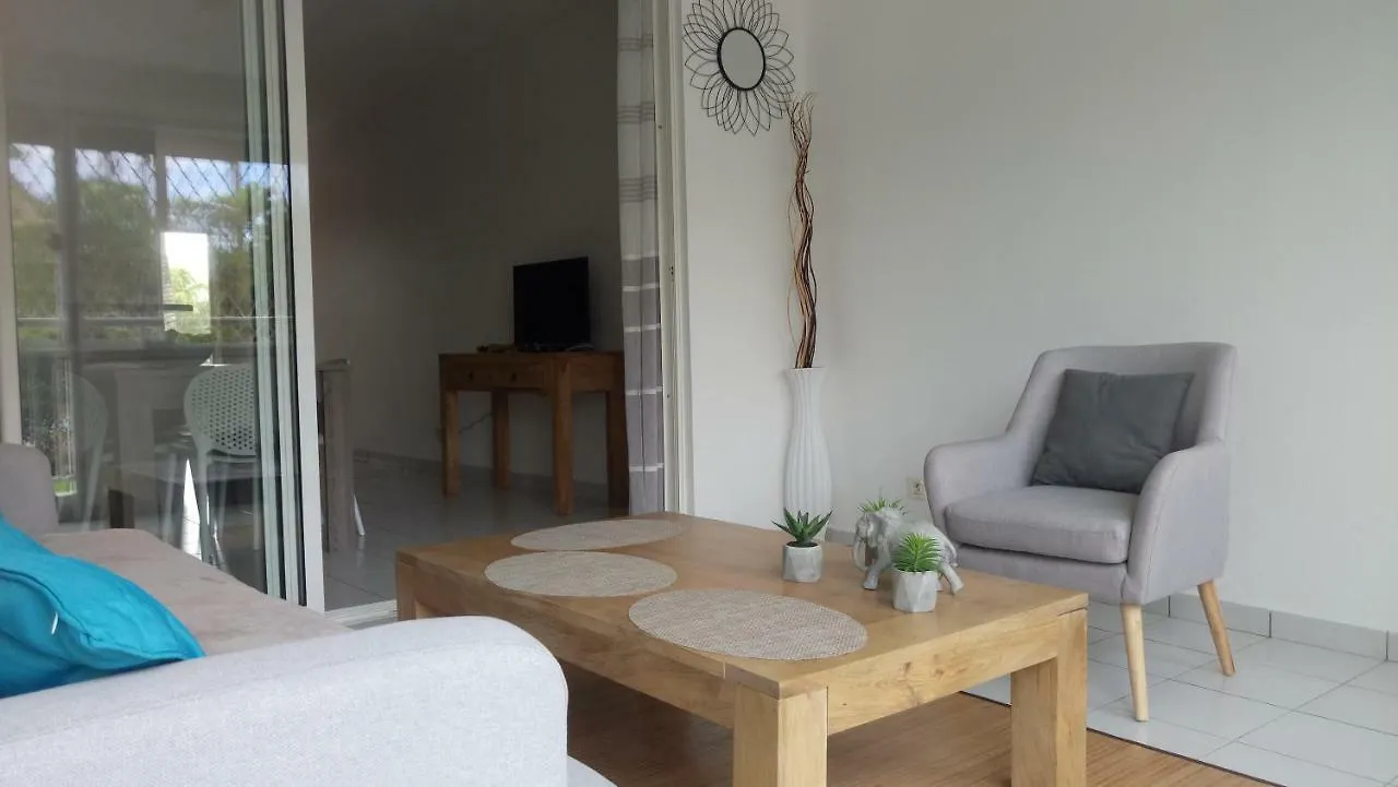 F3 Jarry, Moudong Sud Apartment Belcourt 0*,